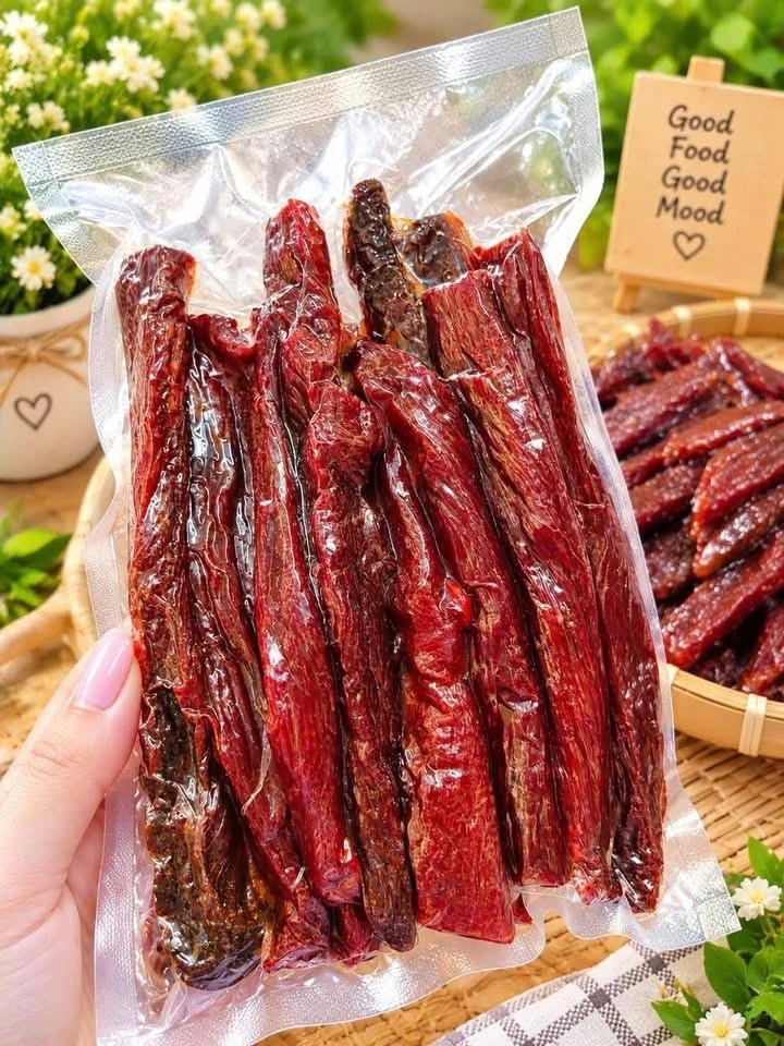 A vacuum-sealed pack of beef jerky sticks